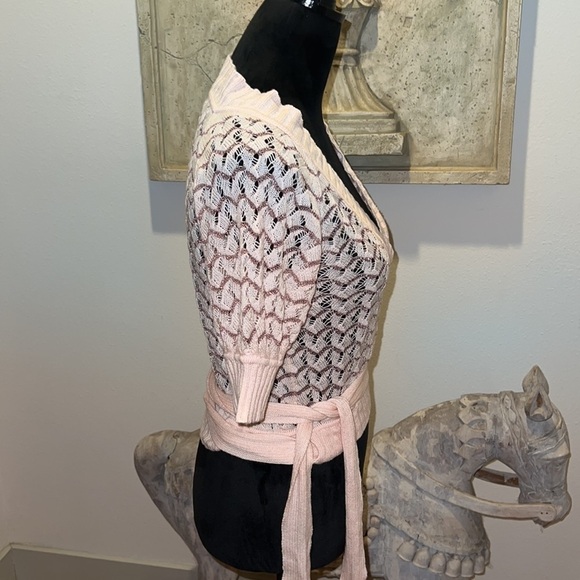 Express wrap around short sleeve peach metallic detail sweater Sz M - Picture 5 of 7